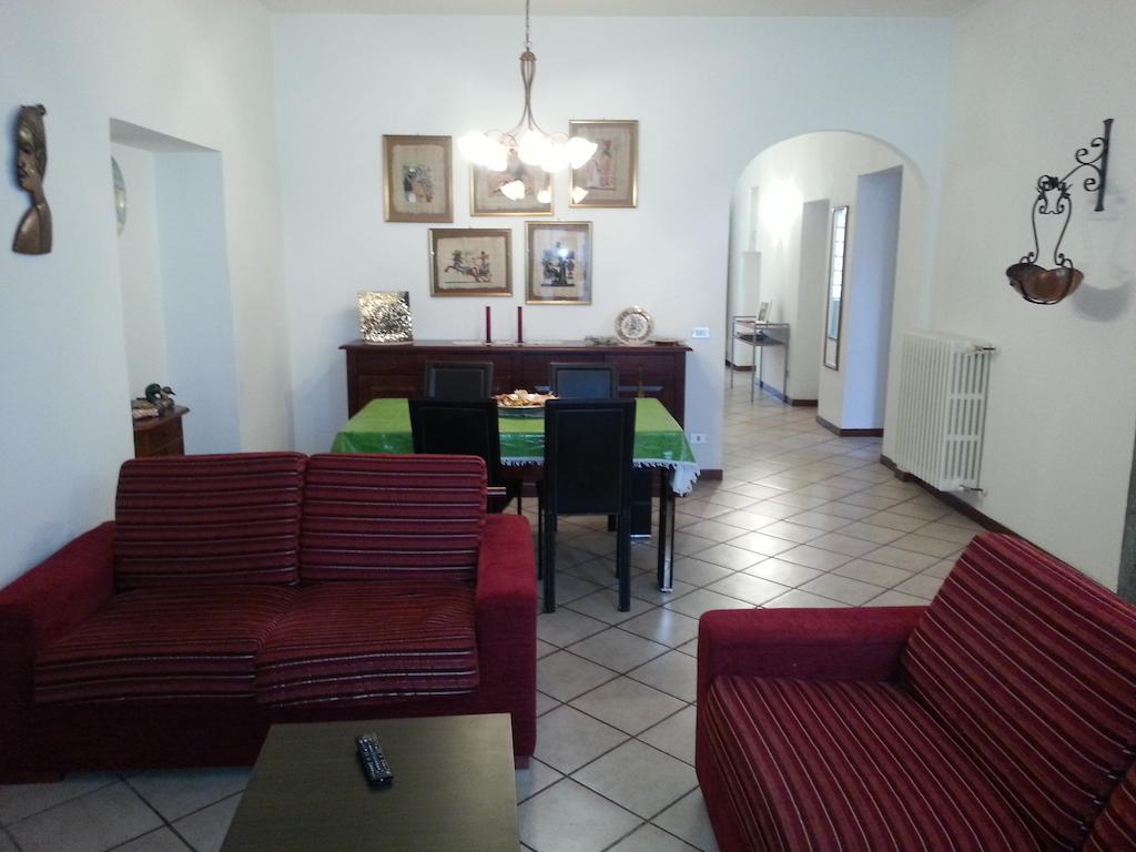 B&B Smeraldo Airport Бергамо Номер фото